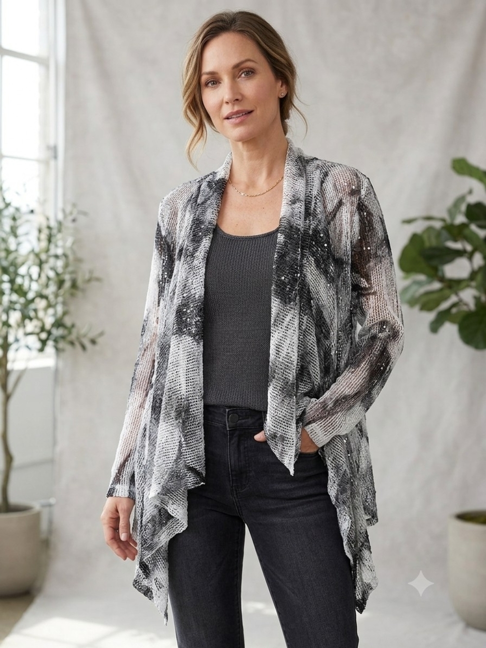Pulse Black & White Watercolor Draped Cardigan    Size L.    S 21